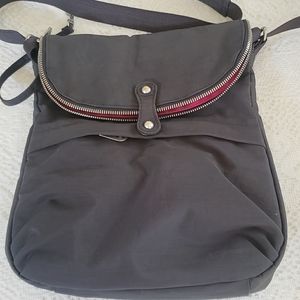 Baggallini cross body bag